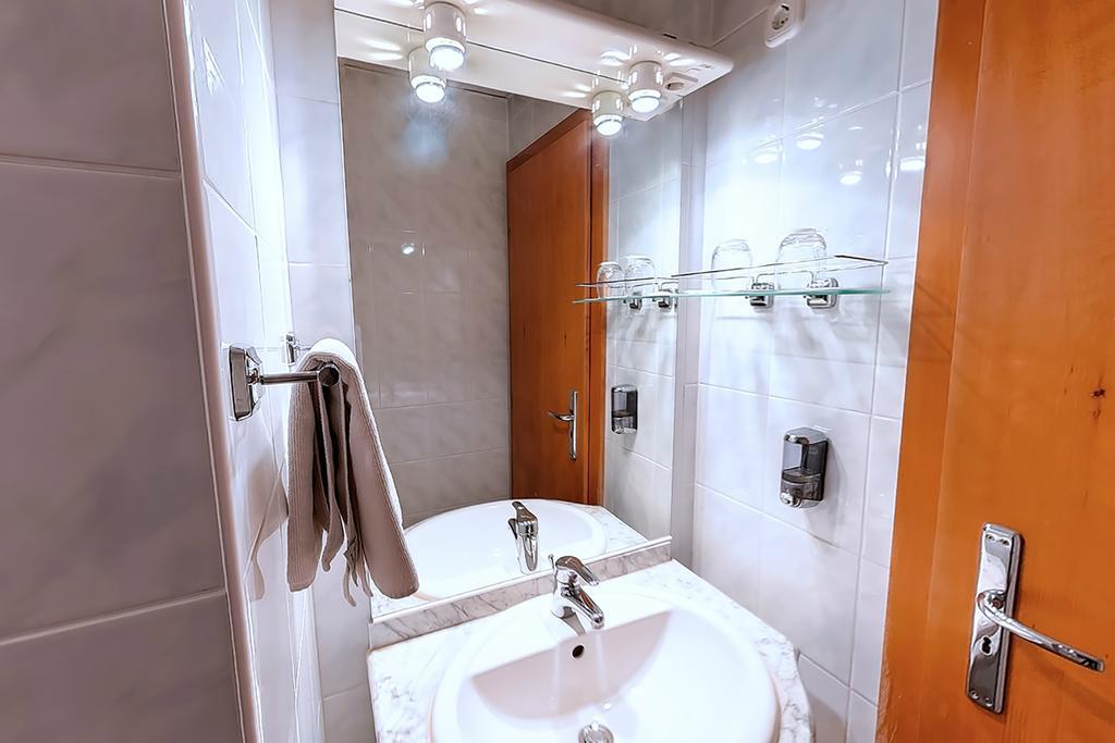 Klub Hotel Dunaújváros Pokój zdjęcie